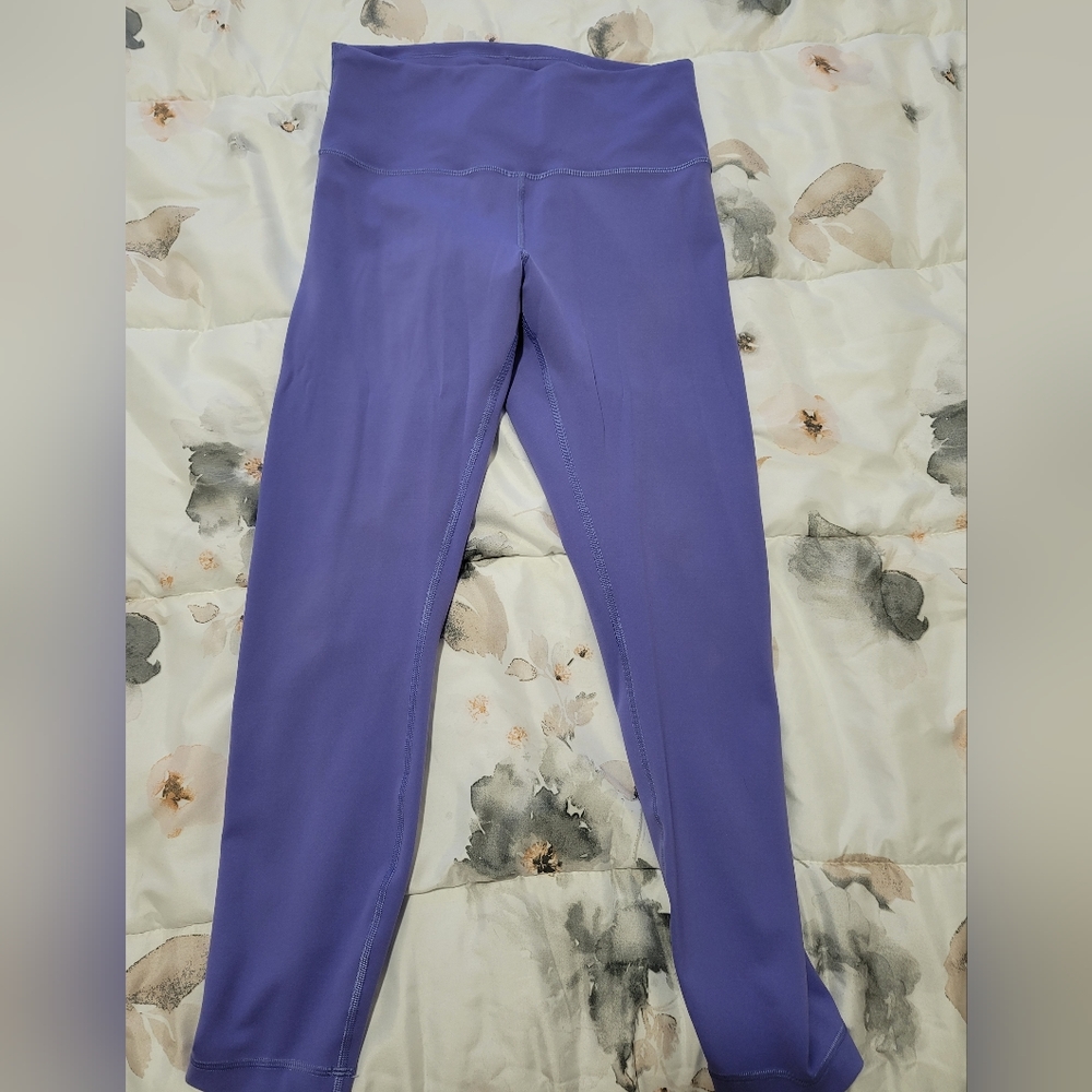 Lululemon Wunder Train size 10 Charged Indigo